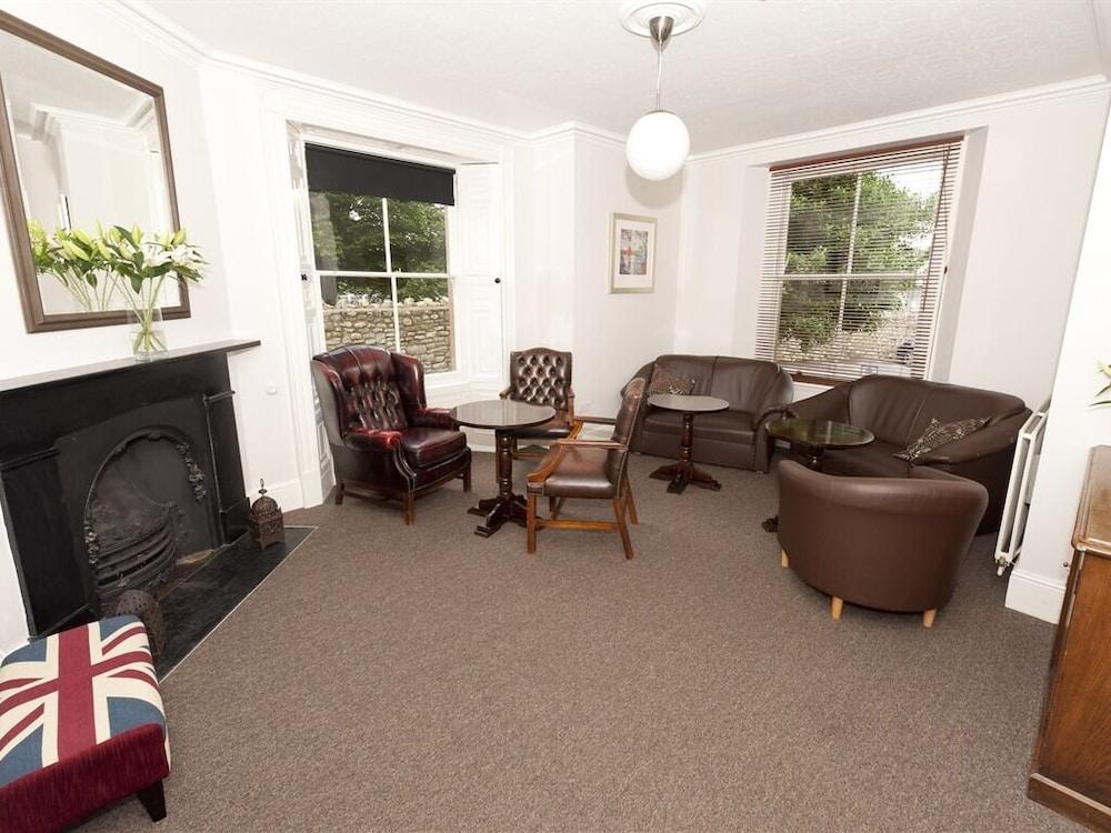 The Shrubbery Hotel Shepton Mallet Bagian luar foto